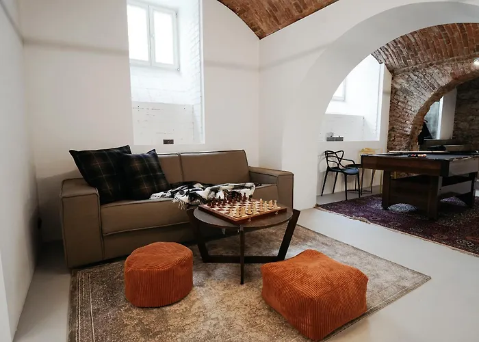 Apartment Vaulted Luxury Retreat Prag