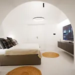 Vaulted Luxury Retreat 公寓 *