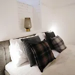 Vaulted Luxury Retreat Apartmán Praha