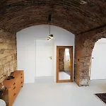 Vaulted Luxury Retreat * Prague