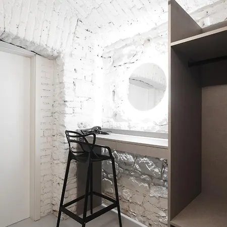 Vaulted Luxury Retreat Apartment Prague