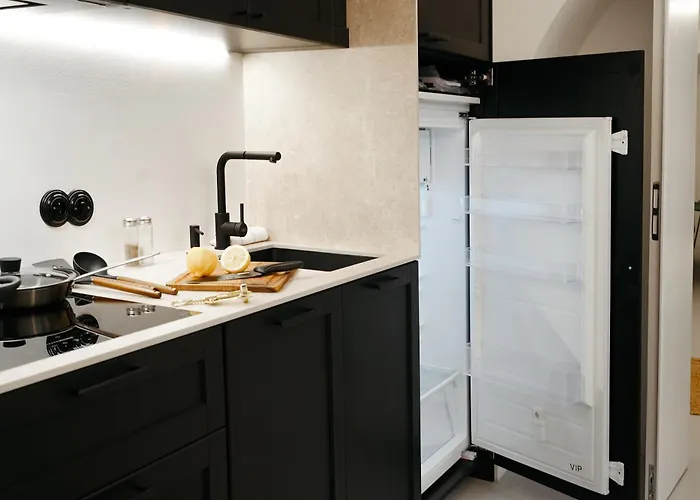Apartamento Vaulted Luxury Retreat