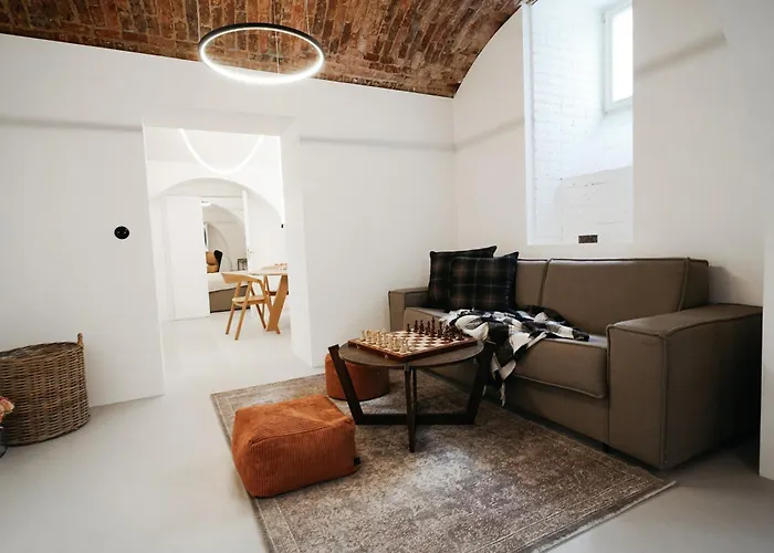 Vaulted Luxury Retreat Apartamento *