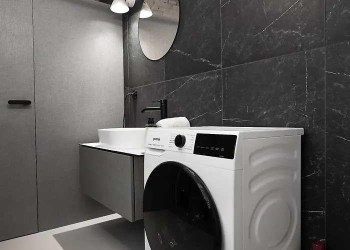 Vaulted Luxury Retreat Apartamento Praga