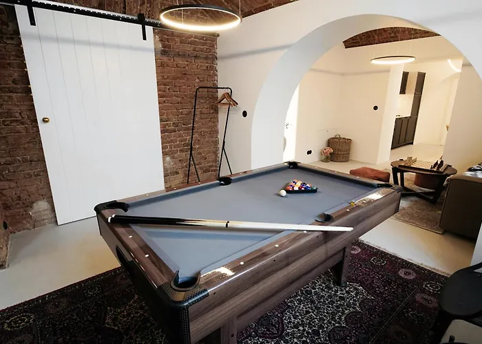 Apartamento Vaulted Luxury Retreat Praga