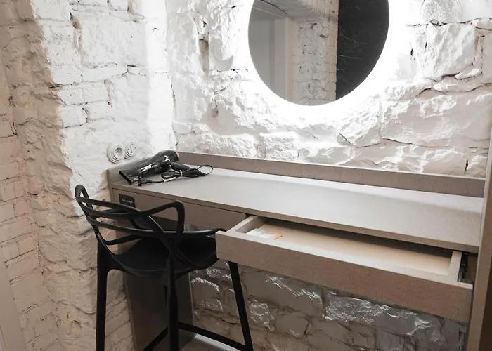 Apartamento Vaulted Luxury Retreat Praga